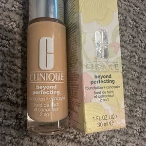 NWT Clinique Beyond Perfecting Foundation + Concealer Linen